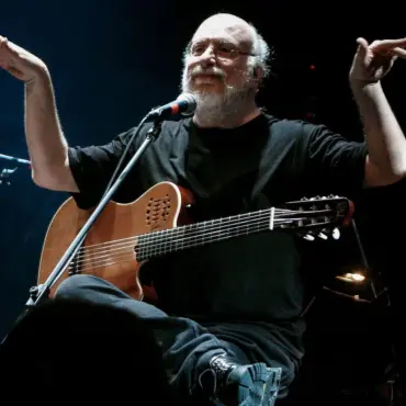 Παγκόσμια Ημέρα Ποίησης: Εκδήλωση για τον Διονύση Σαββόπουλο στο Βιβλιοπωλείο Πατάκη