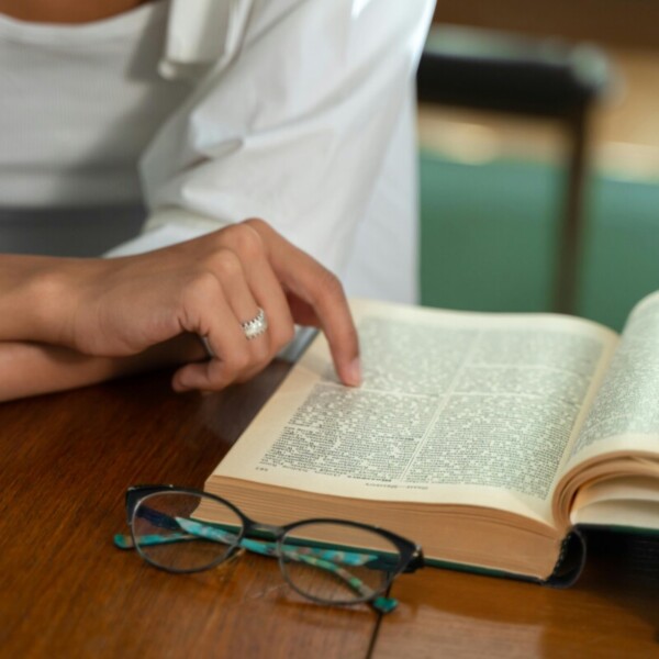 Rage bait: Η Οξφόρδη ανακηρύσσει τη λέξη της χρονιάς