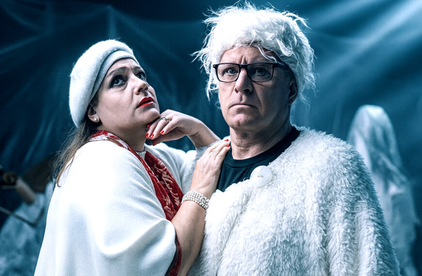 «Ο Πιγκουίνος του Γιόχαν»: Όταν το παιδικό θέατρο μιλά για τον κόσμο που αλλάζει