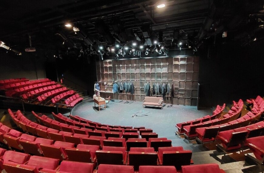 Το θέατρο «Τζένη Καρέζη» υποστηρίζει τον αγώνα των ηθοποιών και του ΣΕΗ