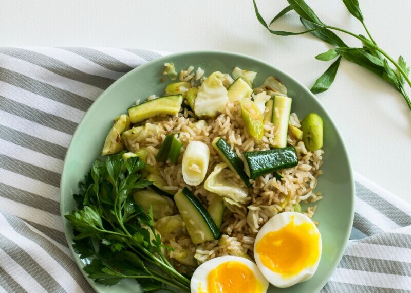 Εμμηνόπαυση και διατροφή: Πώς θα μετατρέψετε τη νέα φάση ζωής στην πιο υγιή εκδοχή σας