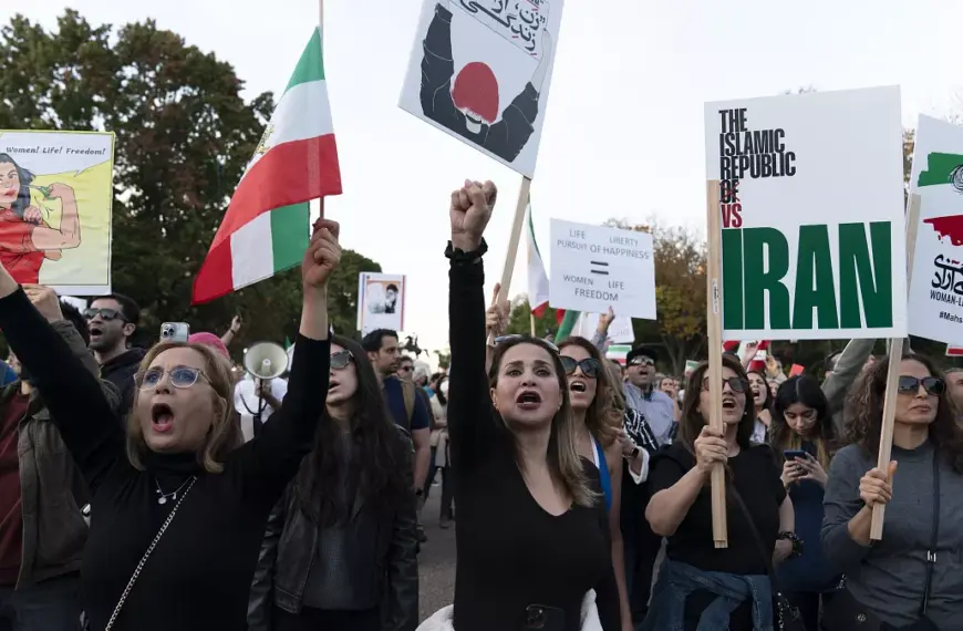 Ιράν: Οι γυναίκες στην πρώτη γραμμή για ελευθερία και δικαιοσύνη