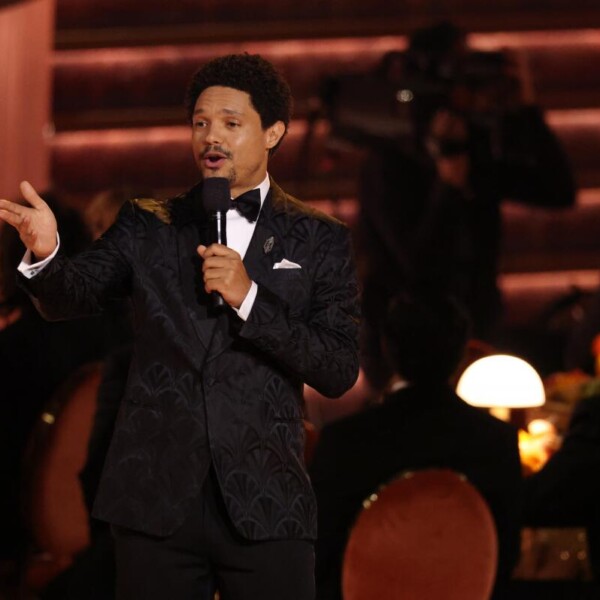 Νικητές Grammy καταγγέλλουν τις πολιτικές μετανάστευσης Τραμπ